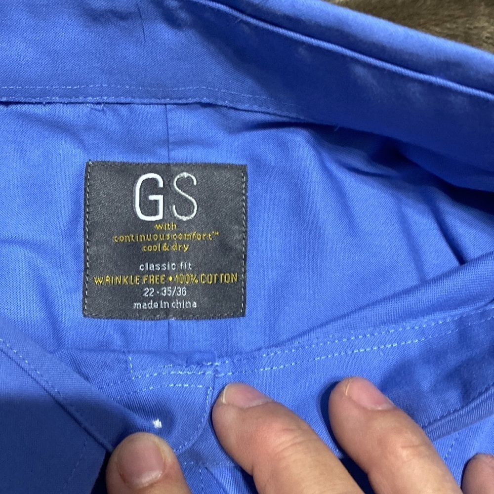 Mens long sleeve Oxford type shirt. - Picture 2 of 2